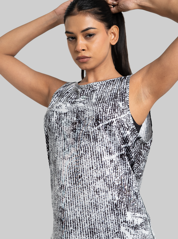 Anti-Chafing / Smooth Surface Texture