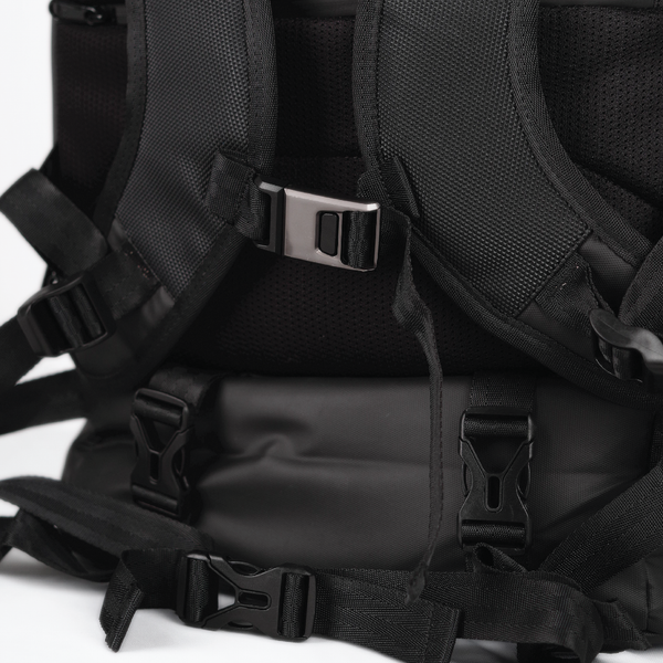 Magnetic Sternum Lock